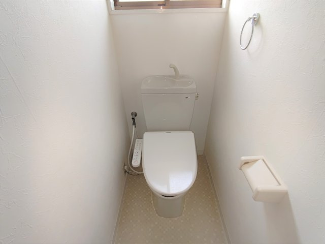 メゾンクレール（本町東）のトイレ