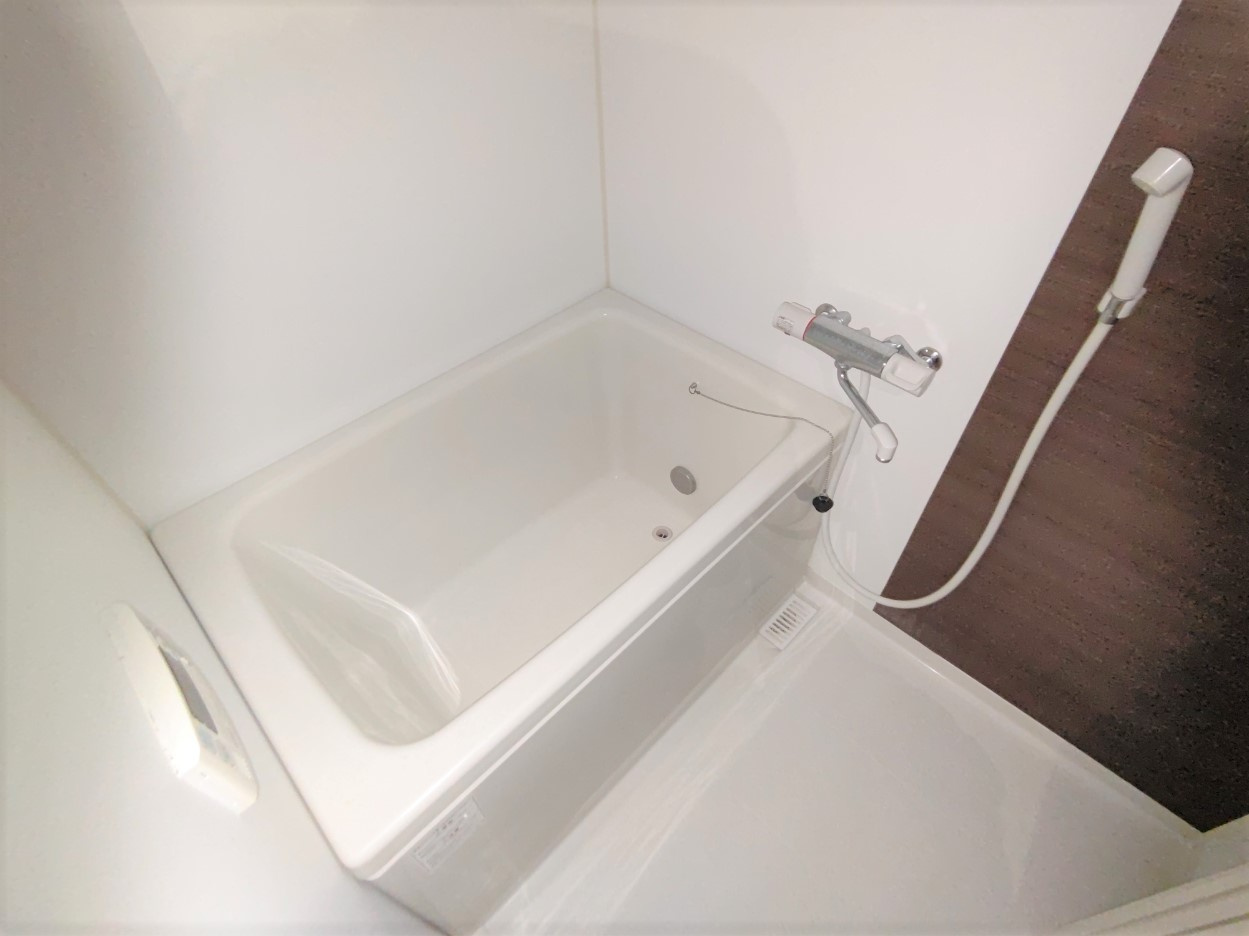 メゾンクレール（本町東）の浴室