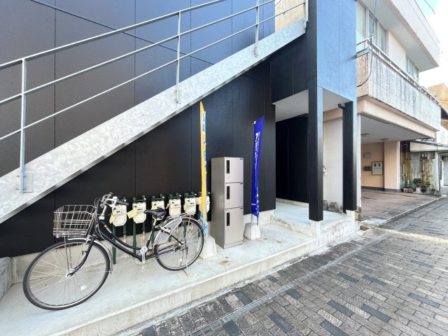 ガーデンコート本町のエントランス