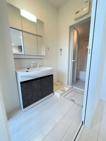 ガーデンコート本町の洗面所