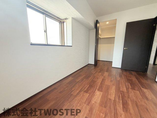 グラン・パレ大倉山ウエストタワーの洋室