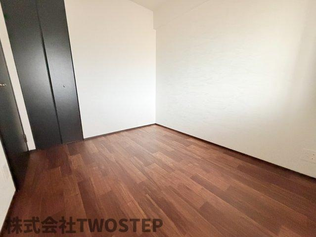 グラン・パレ大倉山ウエストタワーの洋室