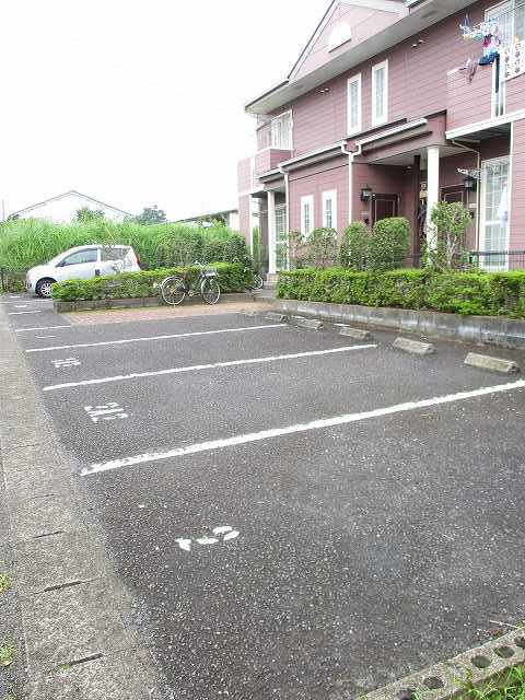 エステートヒルズ　Ｂの駐車場|駐車場