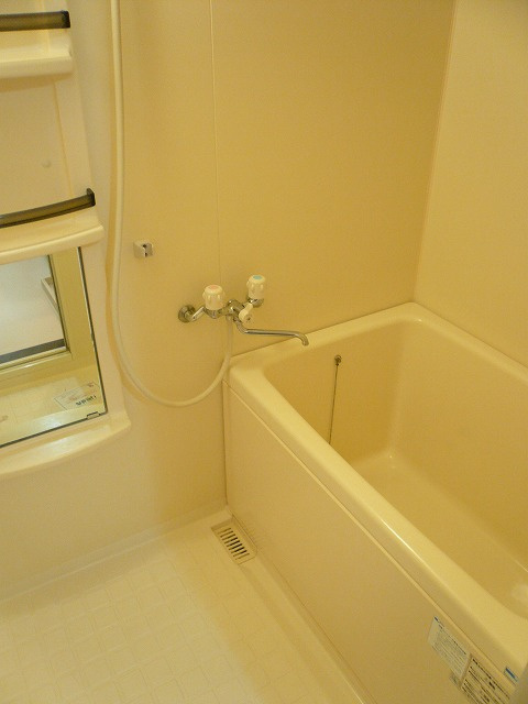 エステートヒルズ　Ｂの浴室|バス