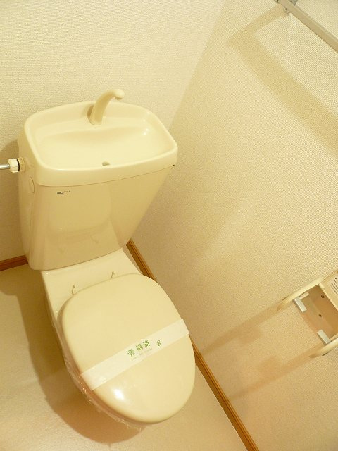 エステートヒルズ　Ｂのトイレ|トイレ