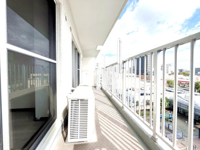 白鳥ハウスのバルコニー