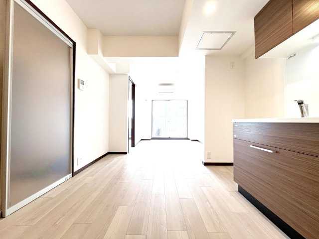 白鳥ハウスの居間・リビング