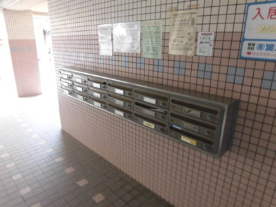 【エントランス】 | メゾン・フロンティア | エントランスです