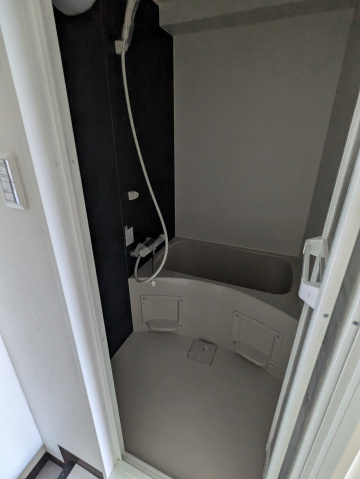 リベルタ東雲の浴室