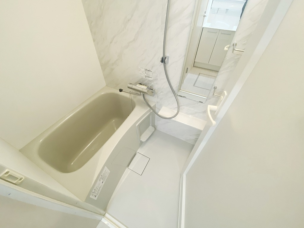 リブリ・西浦和の浴室|別号室の参考写真です。