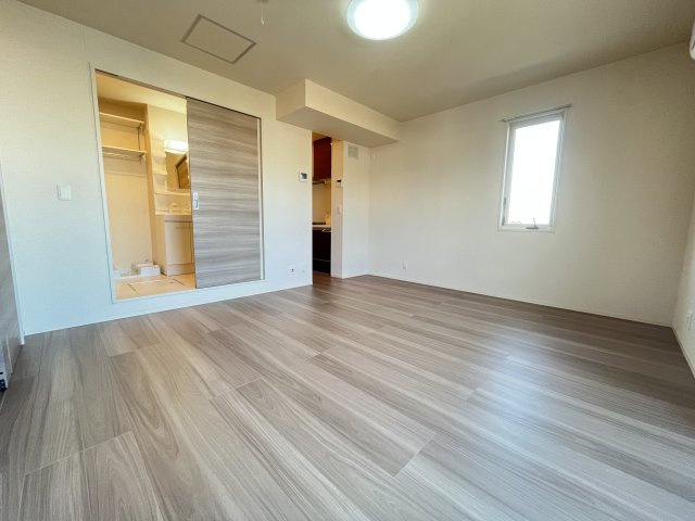 ゴールドレジーナⅢの居間・リビング