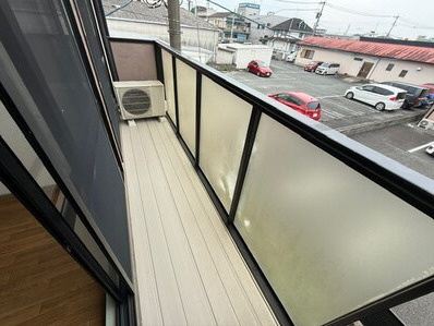 【バルコニー】 | 霧島onNo.6 | お洗濯にも便利なバルコニー付き