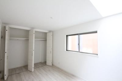 【洋室】 | 高州新築ロフト付き | 明るいお部屋です