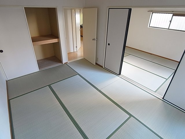 ハイツローレルの内装|開放感の有る室内、風通しも良好です