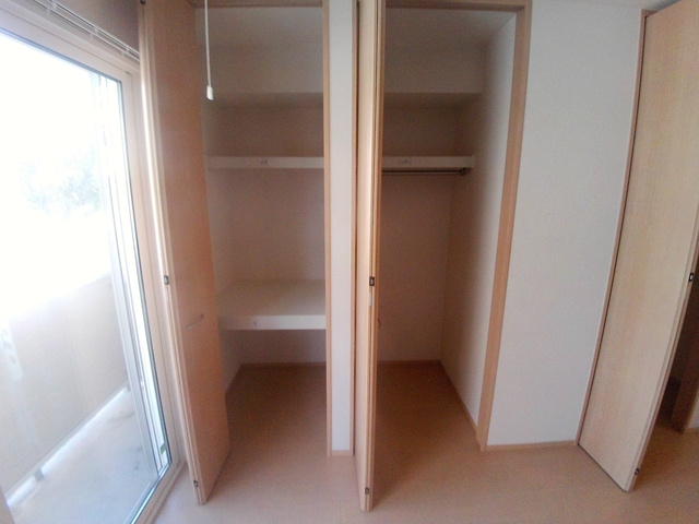 モアレ森南の収納