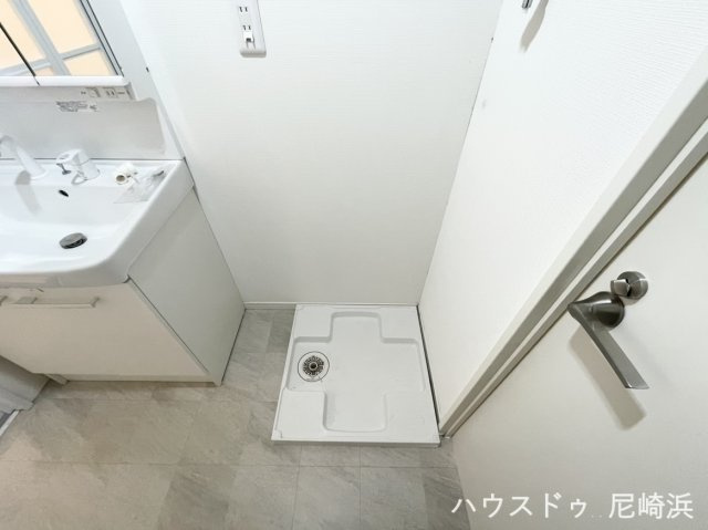 ろうきん尼崎若王寺コーポのランドリースペース