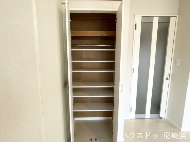 ろうきん尼崎若王寺コーポの収納