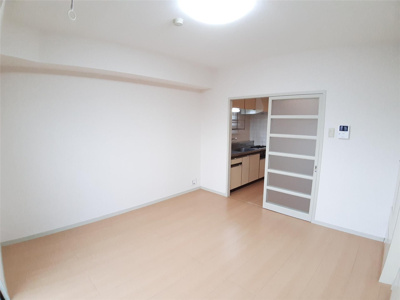 【居間・リビング】 | ジョイフル東野