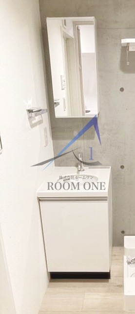 DK池袋の洗面所|独立洗面台です。