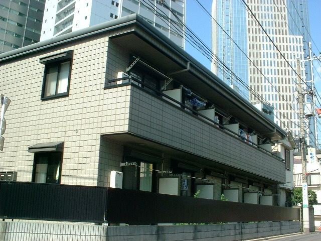 中野区本町２丁目の賃貸マンションの外観|☆耐震・耐火の旭化成へーベルメゾン☆