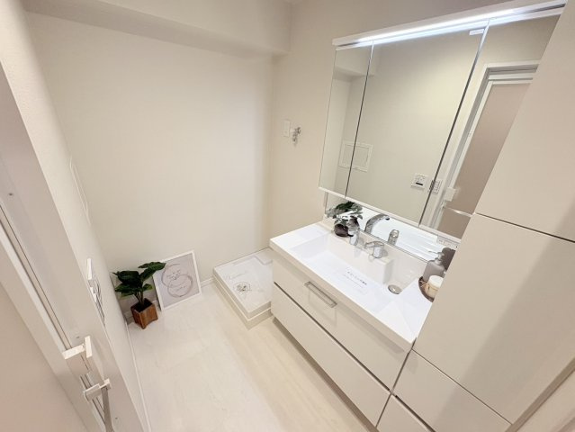 ワコーレレジクス兵庫のランドリースペース