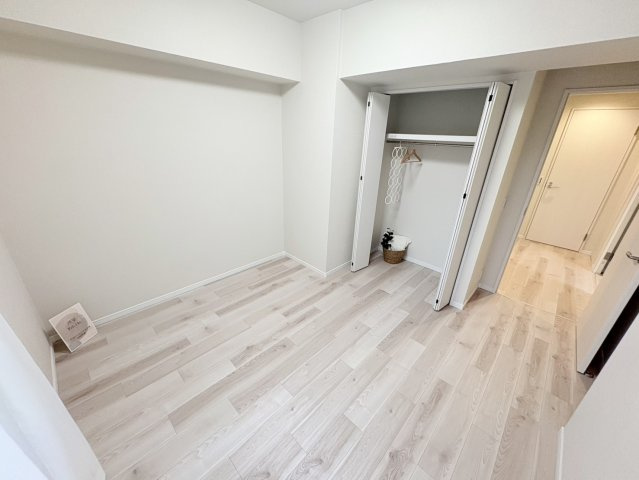 ワコーレレジクス兵庫の洋室