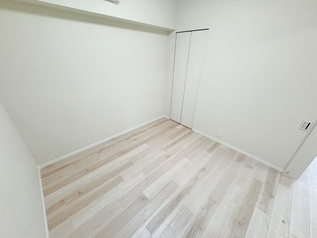 ワコーレレジクス兵庫の洋室