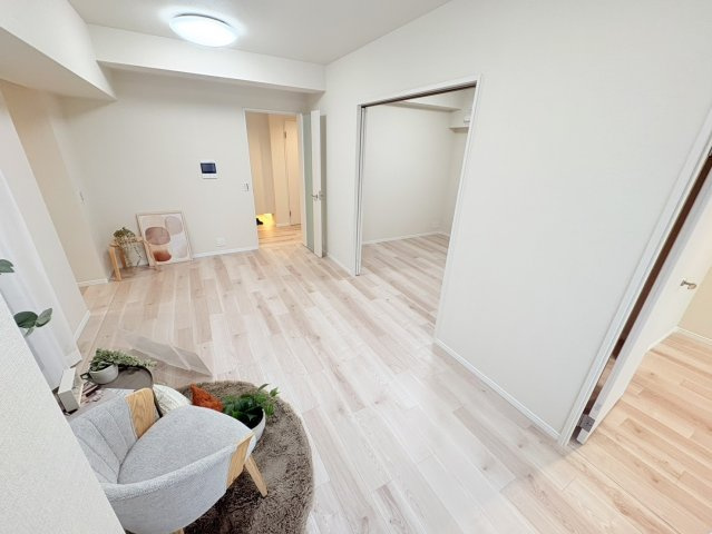 ワコーレレジクス兵庫の居間・リビング