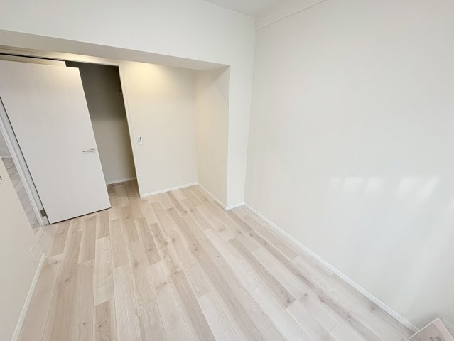 ワコーレレジクス兵庫の洋室