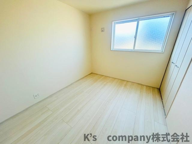 ◎茅ヶ崎市南湖４丁目　新築戸建　1号棟の子供部屋|洋室5.2帖◇お子様のお部屋や趣味のお部屋にいかがでしょうか♪