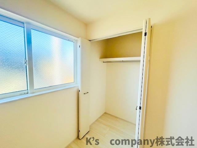 ◎茅ヶ崎市南湖４丁目　新築戸建　1号棟の収納|洋室5.2帖の収納スペース◇