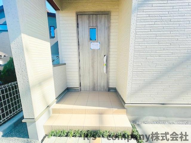 ◎茅ヶ崎市南湖４丁目　新築戸建　1号棟の玄関|玄関周辺スペース◇