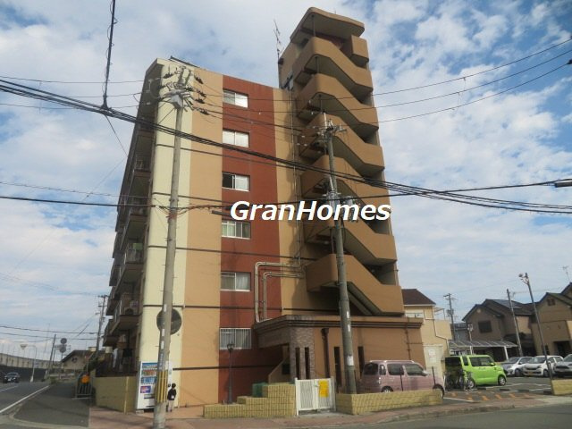 ブエナビスタ高砂の外観