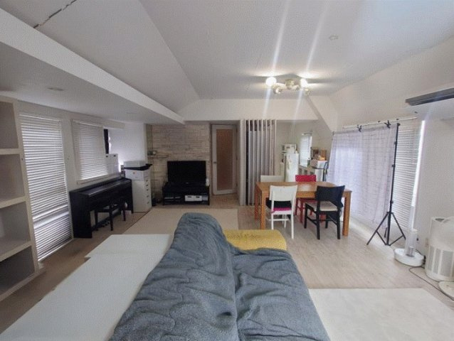 ライオンズマンションお花茶屋駅前通りの居間・リビング