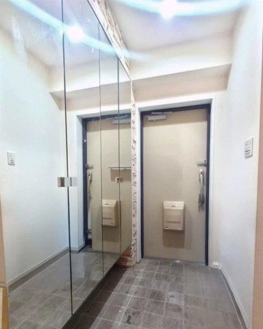 ライオンズマンションお花茶屋駅前通りの玄関