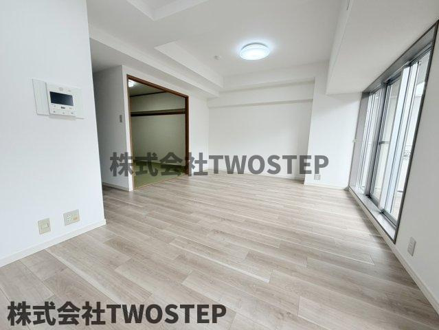 ローレルハイツ神戸1号棟の洋室