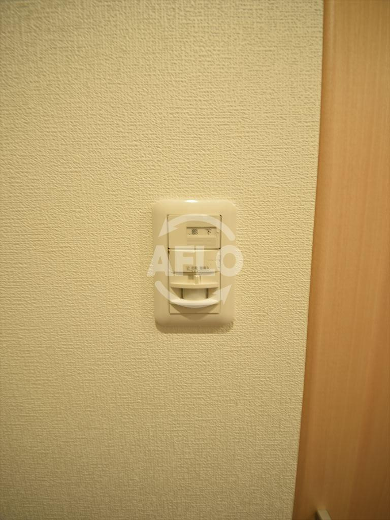 スプランディッド難波Ⅱの設備|スプランディッド難波II　人感センサーライト