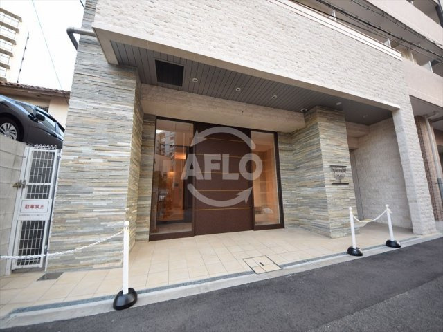 スプランディッド難波Ⅱのエントランス|スプランディッド難波II　エントランスアプローチ