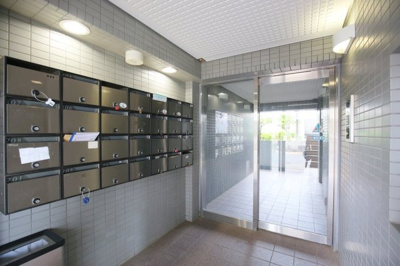 【エントランス】 | スカイコート千歳烏山第５