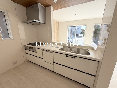 【キッチン】 | 【仲介手数料０円】相模原市南区鵜野森2丁目　新築一戸建て | 相模原市南区鵜野森2丁目　新築一戸建て