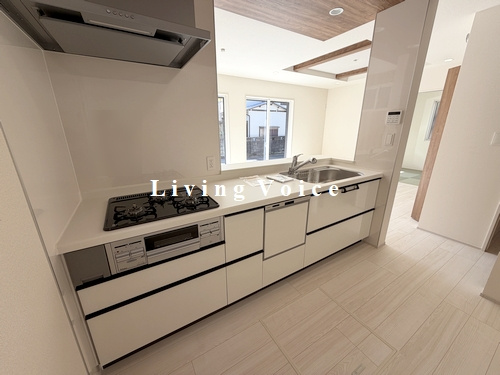 【発電・温水設備】 | 【仲介手数料０円】相模原市南区鵜野森2丁目　新築一戸建て | 相模原市南区鵜野森2丁目　新築一戸建て