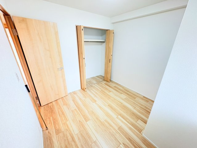 カサベラセントラルプラザ長田の洋室