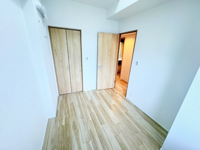 カサベラセントラルプラザ長田の洋室