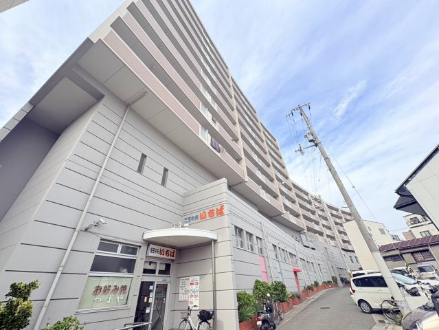 カサベラセントラルプラザ長田の外観