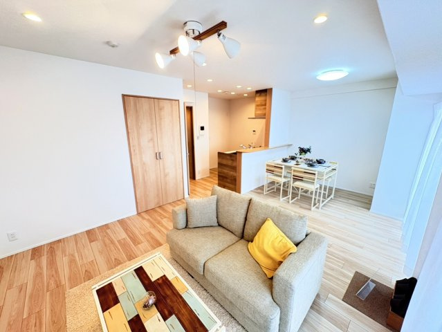 カサベラセントラルプラザ長田の居間・リビング