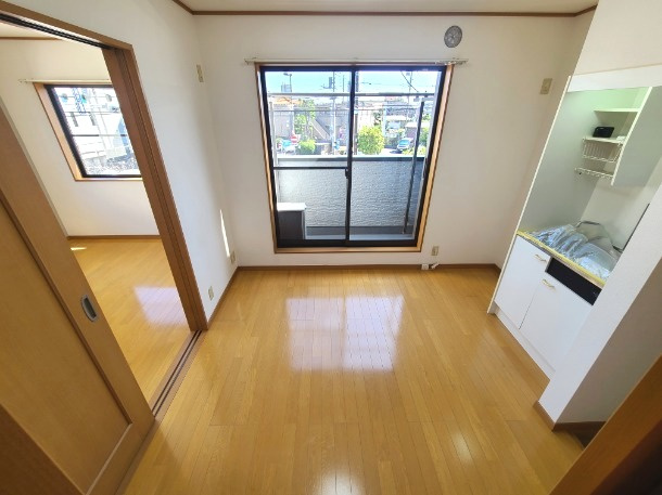 プリーマの居間・リビング|★オール洋室・フラットフロアーの居室です★