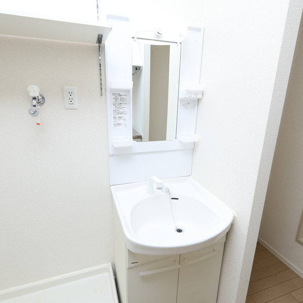 フォンティーヌの独立洗面台