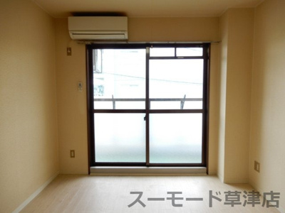 【居間・リビング】 | シャルムヤマモト