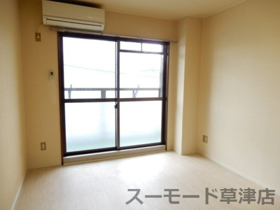 【居間・リビング】 | シャルムヤマモト