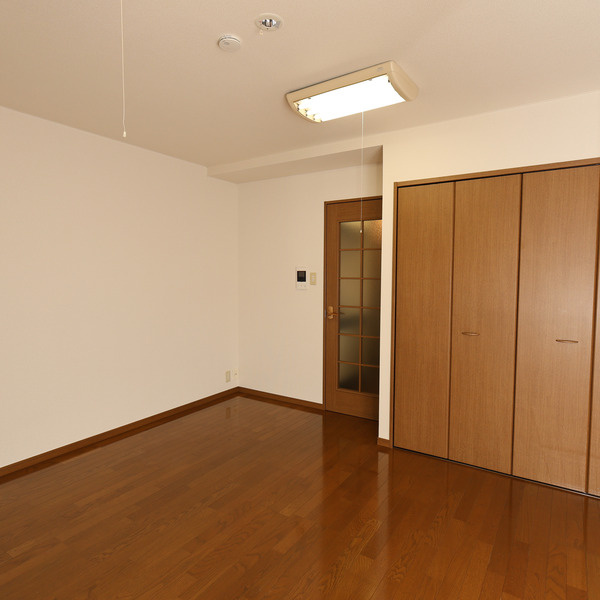 大和商住ビルの内装